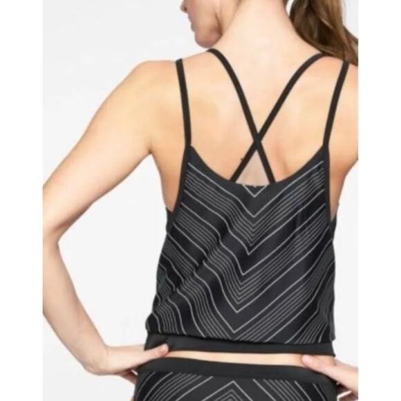 Athleta Bra Tankini Black & White Chevron Blouson Waist Underwire Sz 36D/DD - Picture 7 of 9